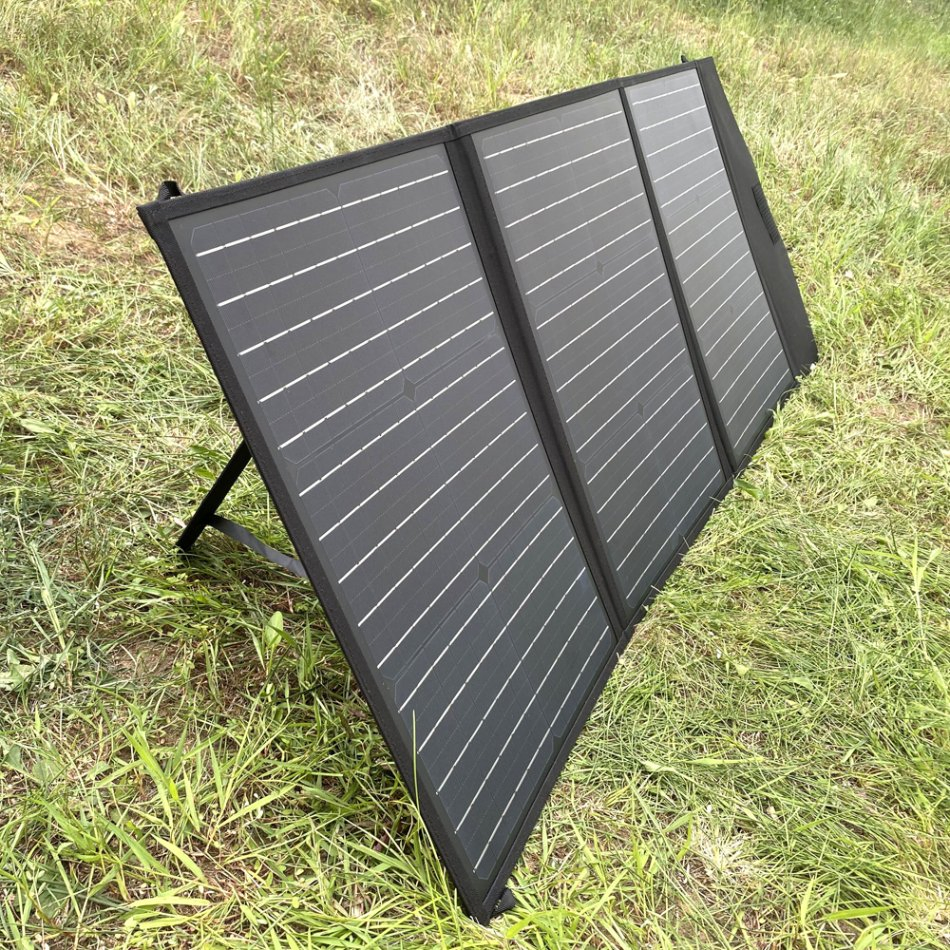 Shinefar 80W Foldable Solar Panel with Black Colour Outdoor Fast Charge