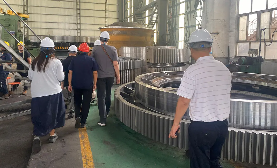 Hanhai cast iron roller crusher components mining application