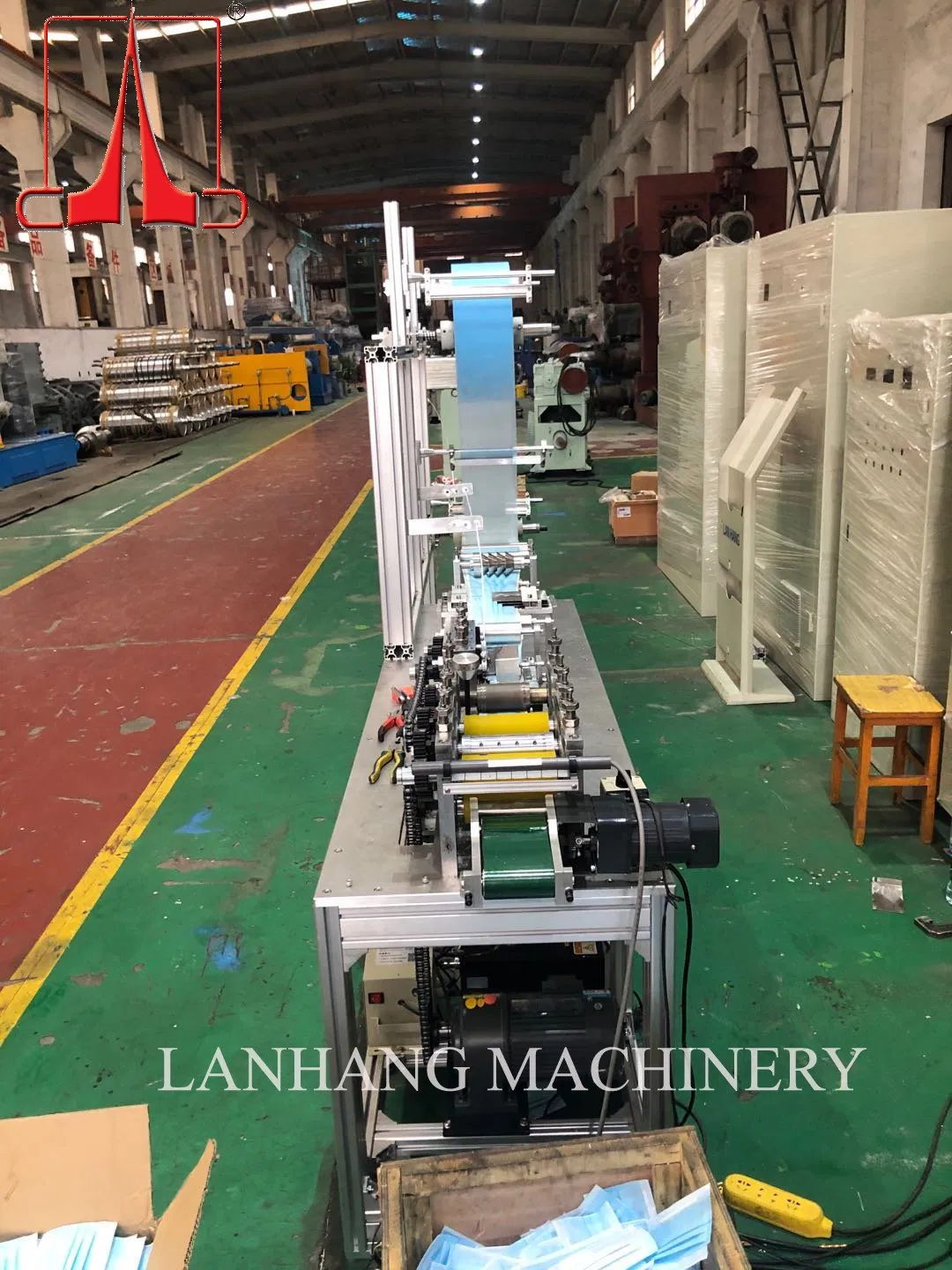 Surgical Face Mask Machine with One Set Tows Two Production Lines