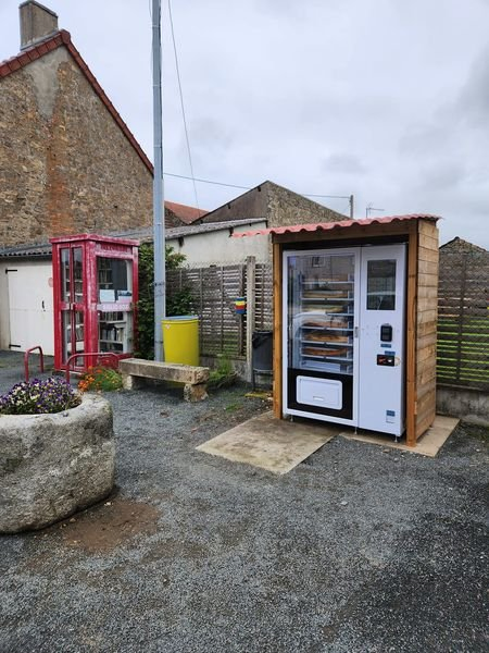 Weimi Medical Alcohol Bandage First Aid Vending Machine with Elevator for Accident