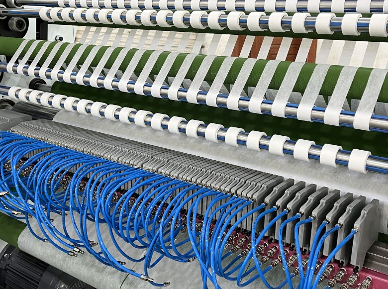 Medical Adhesive Tape Jumbo Roll Slitter Rewinder Silk Plaster Making Machine