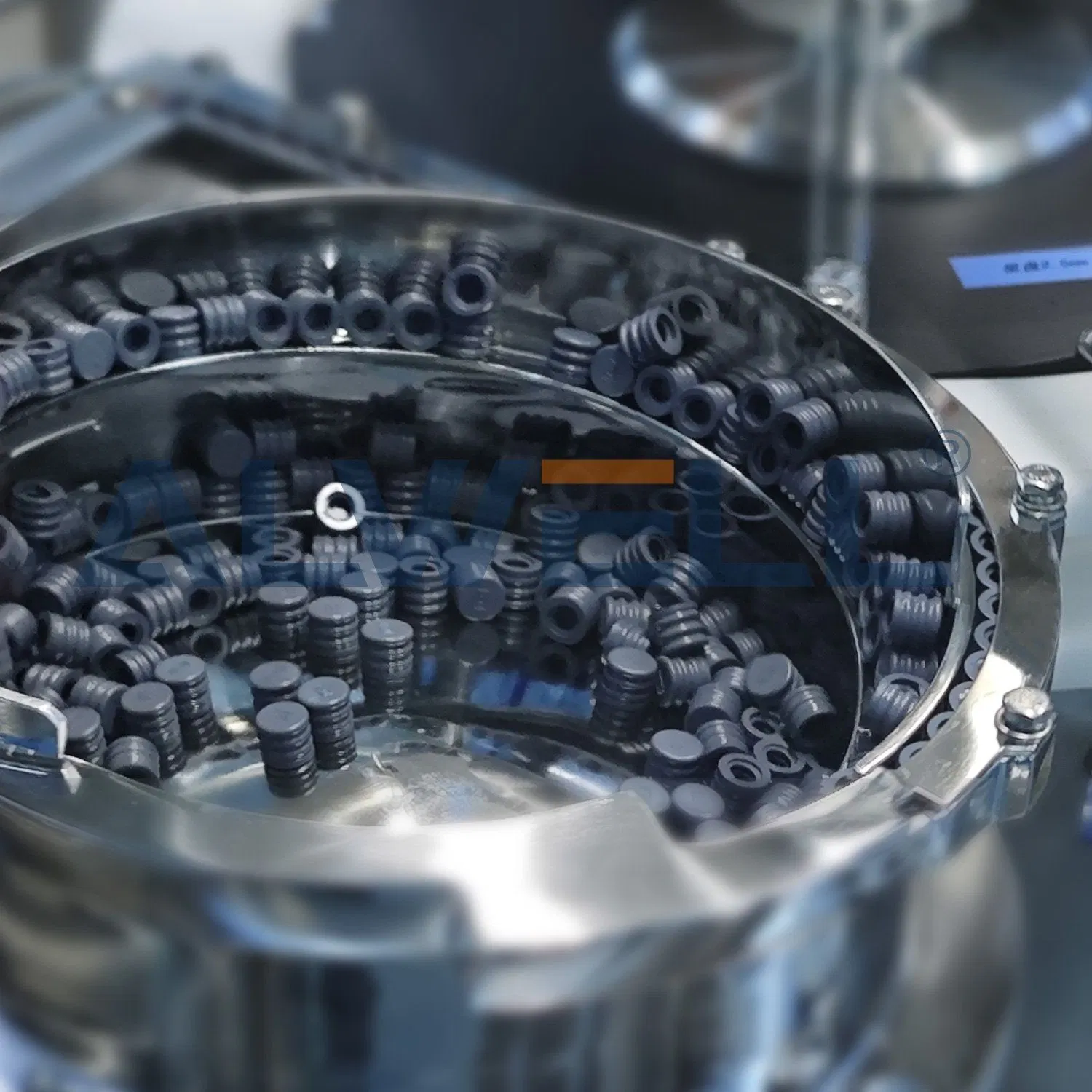 Aseptic Automatic Syringe Filling Machine and Pharmaceutical Cartridge Filling Machine GMP &amp; FDA Compliant