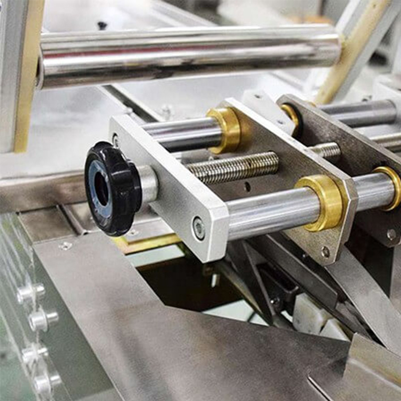 Ld-250X Automatic Medical Gauze Packing Machine Cotton or Scissors Packaging Machine