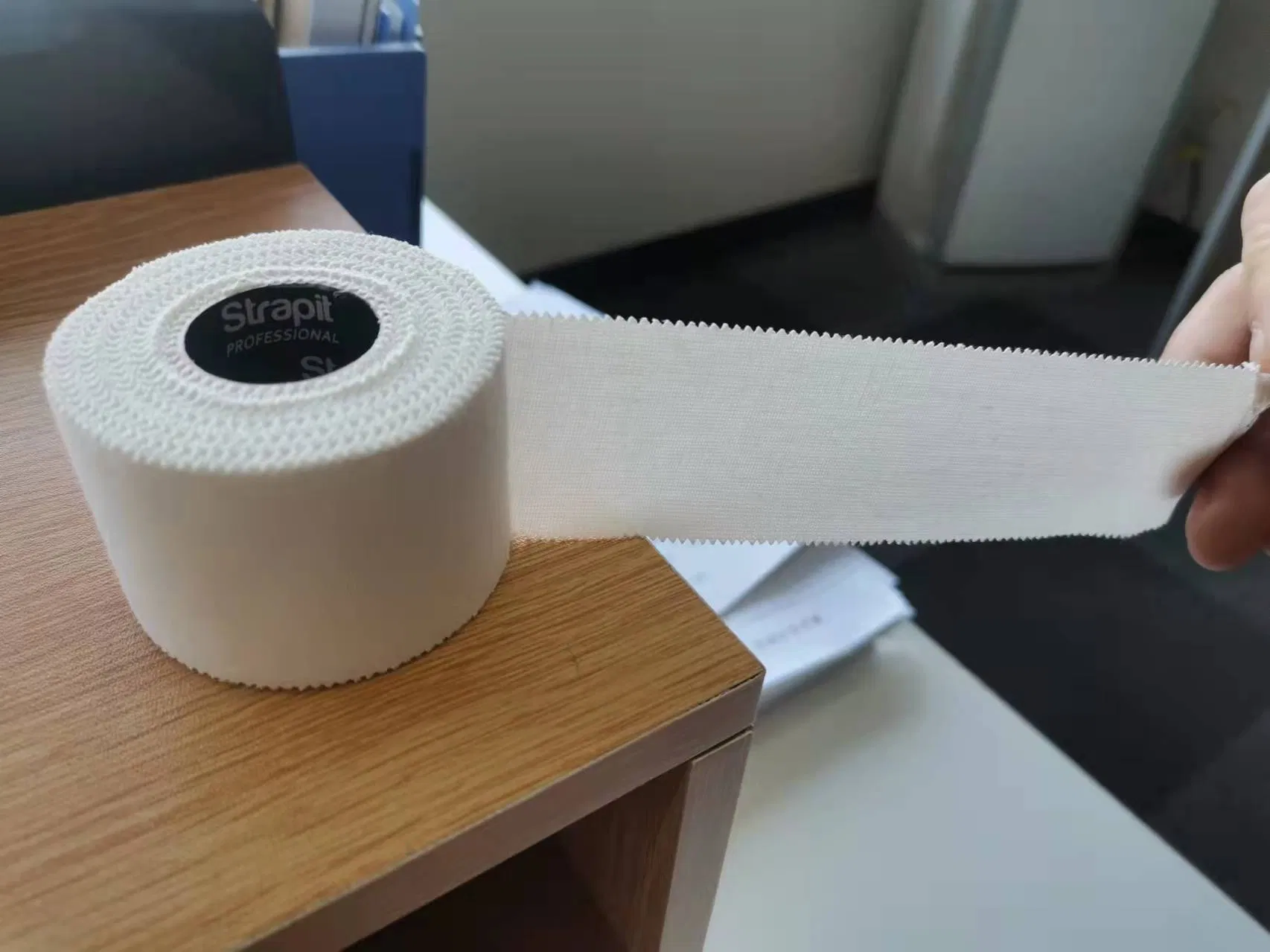 Tape Slitting Machine Fr-215s Stationery / Medical Tape Slitter