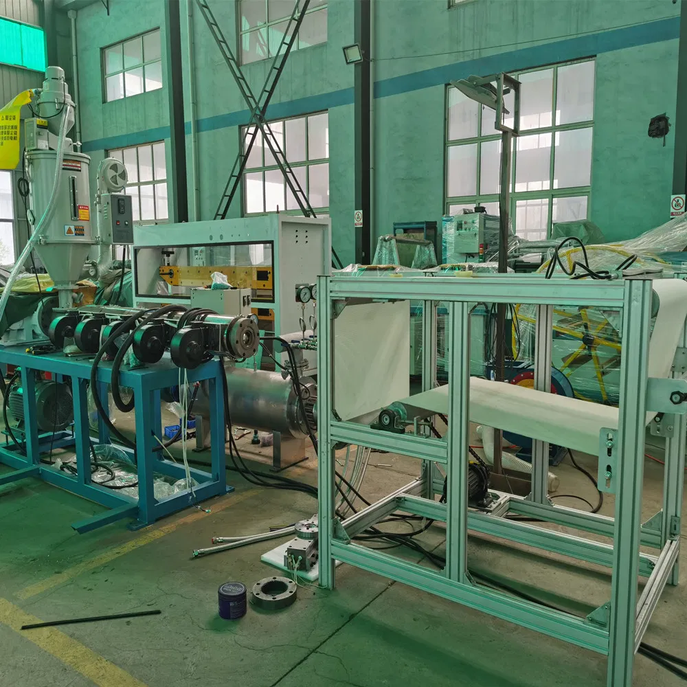 Surgical Face Mask PP Meltblown Nonwoven Fabric Making Machinery for Face Mask