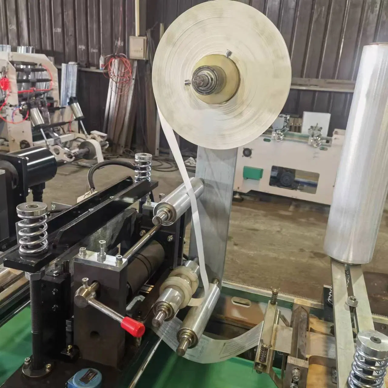 Couputer Control 120PCS/Min Infusion Set Dialysis Paper Medical Bag Making Machine Price