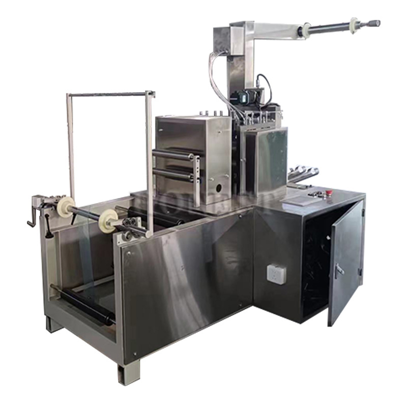 High Speed Cotton Pad Machine / Cotton Pad Making Machine