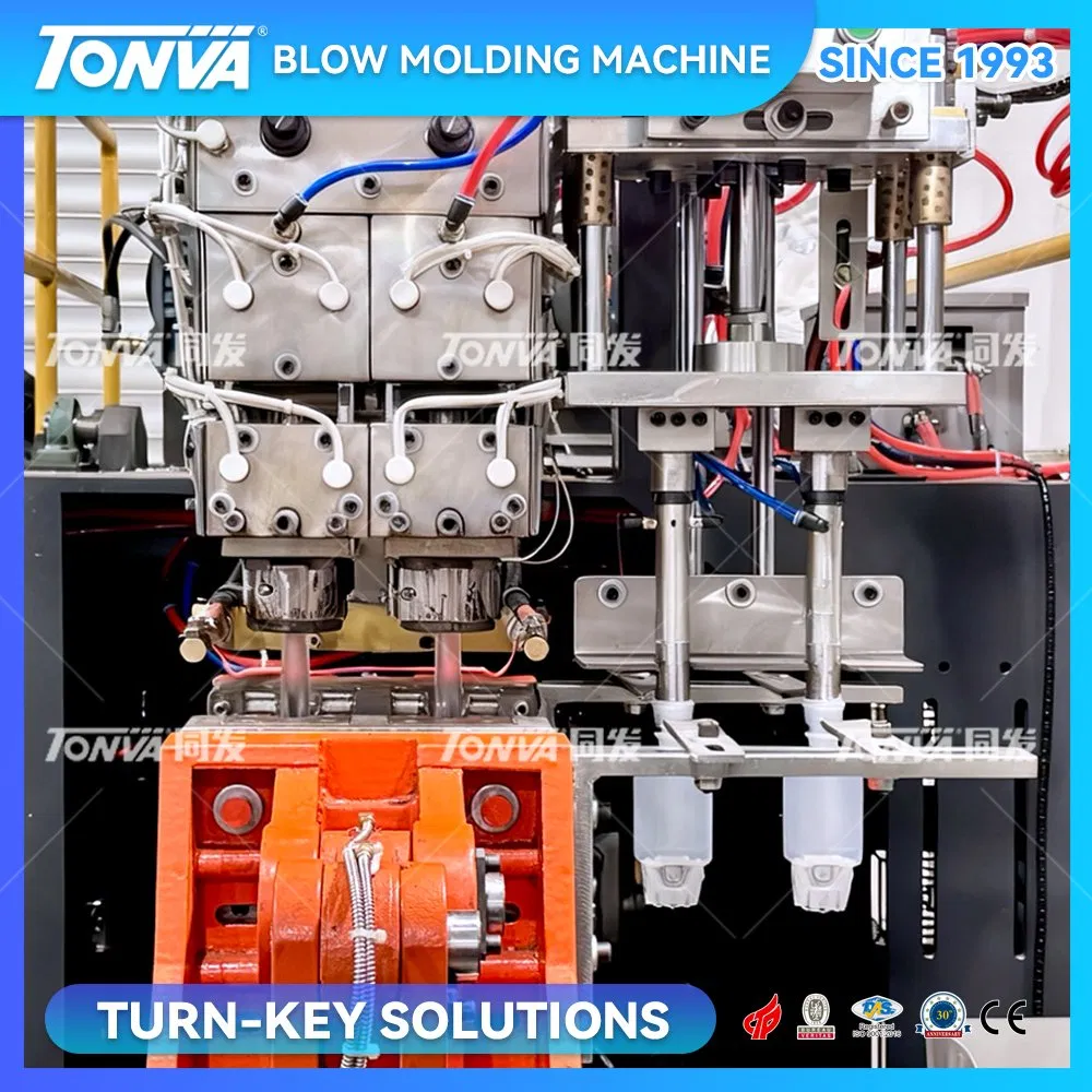 Single Station Plastic Infusion Bottles Extrusion Blow Molding Machine