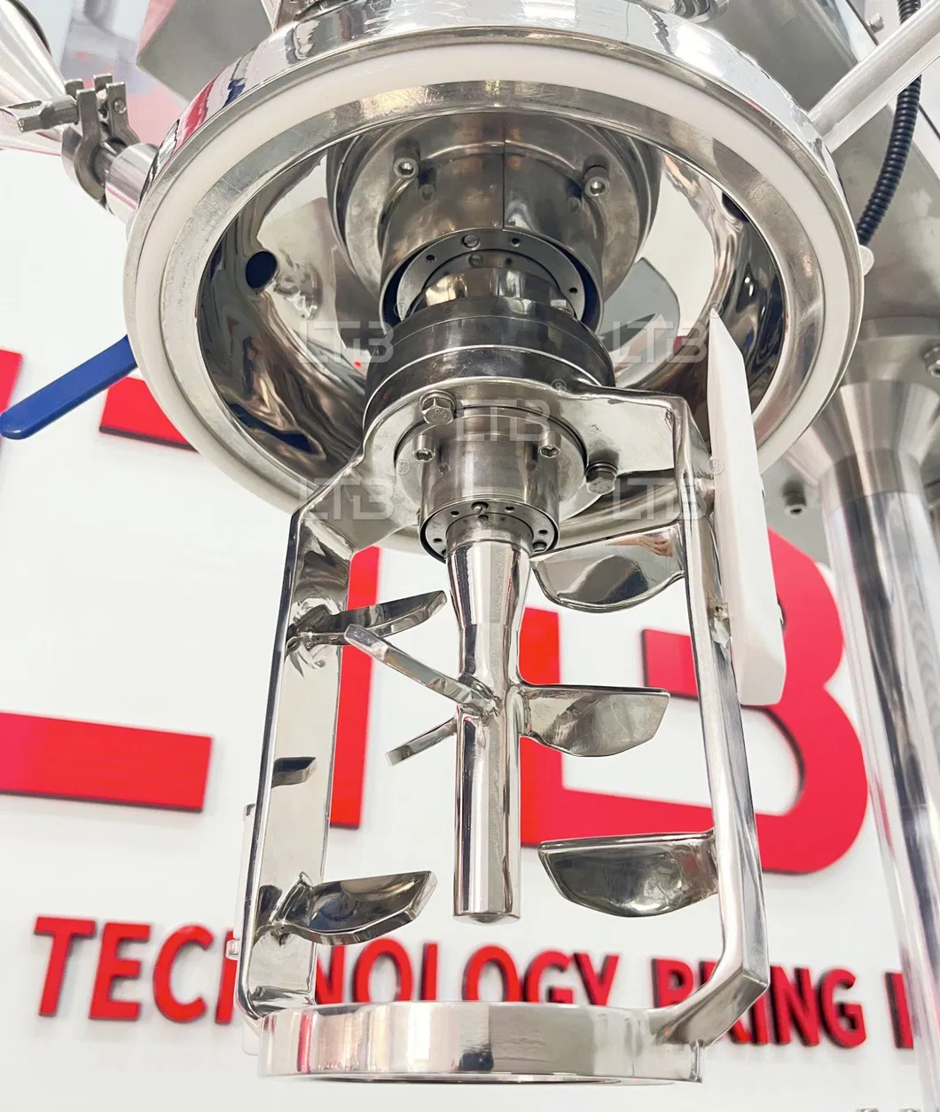 Bidirectional Agitator