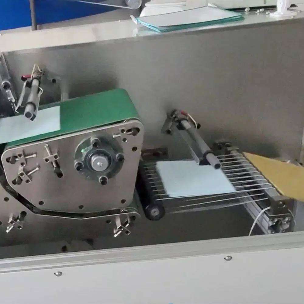 Adult Patient Dental Disposable Maternal and Infant Products Non-Woven Fabric Water Proof Fastener Feeding Bib Pad Making Machine