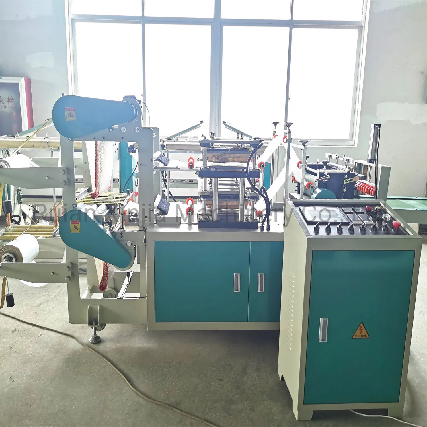 High Speed Automatic Plastic HDPE Latex Medical Disposable Glove Making Machine