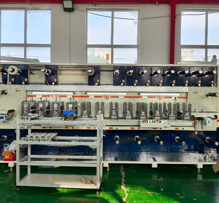 Automatic Wound Dressing Pad Making and Cutting Machine