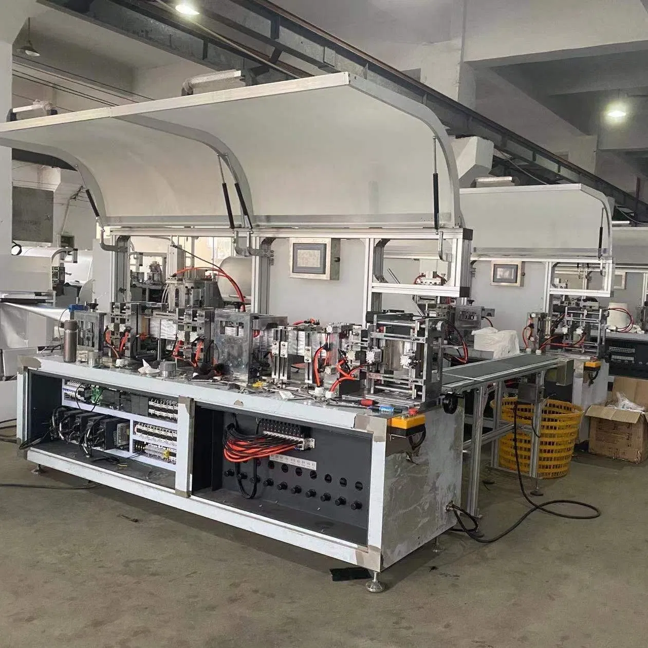 Four Side Seal Wipes Packaging Machine for Alcohol Swabs and Pads