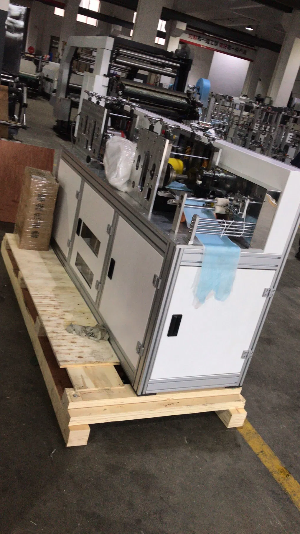 Face Mask Body Making Machine