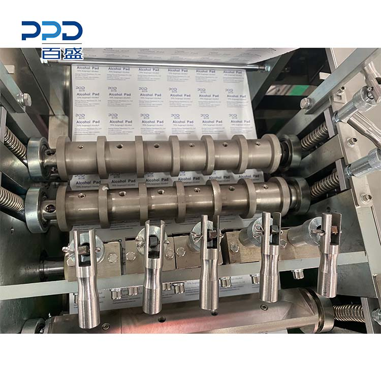 High Speed 6lanes Alcohol Prep Pad Povidone Iodine Prep Pad Screen Cleaning Pad Alcohol Tampon Bzk Antiseptic Swab Packaging Machine