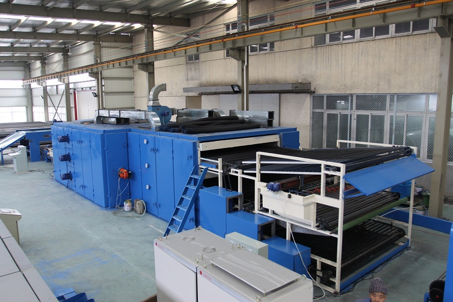 Product 24 Hours on Line with Engineer Nonwoven Fabric Non Woven Machine