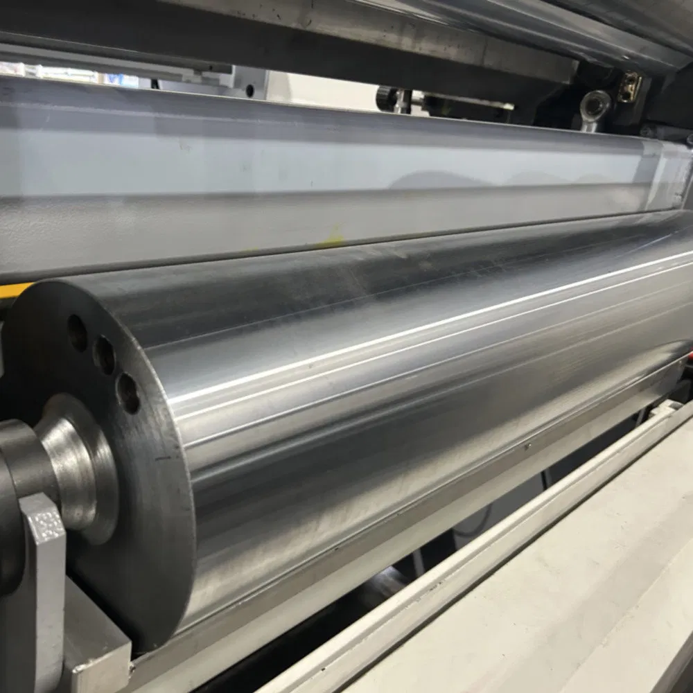 Smooth Paper Feeding Sleeve Type Non-Woven Fabric Flexo Printing Machine for Beauty Product