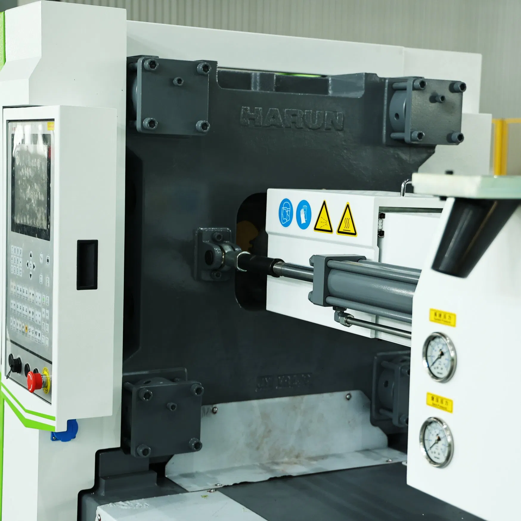 Infusion Set Medical Product Plastic Injection Molding Machine