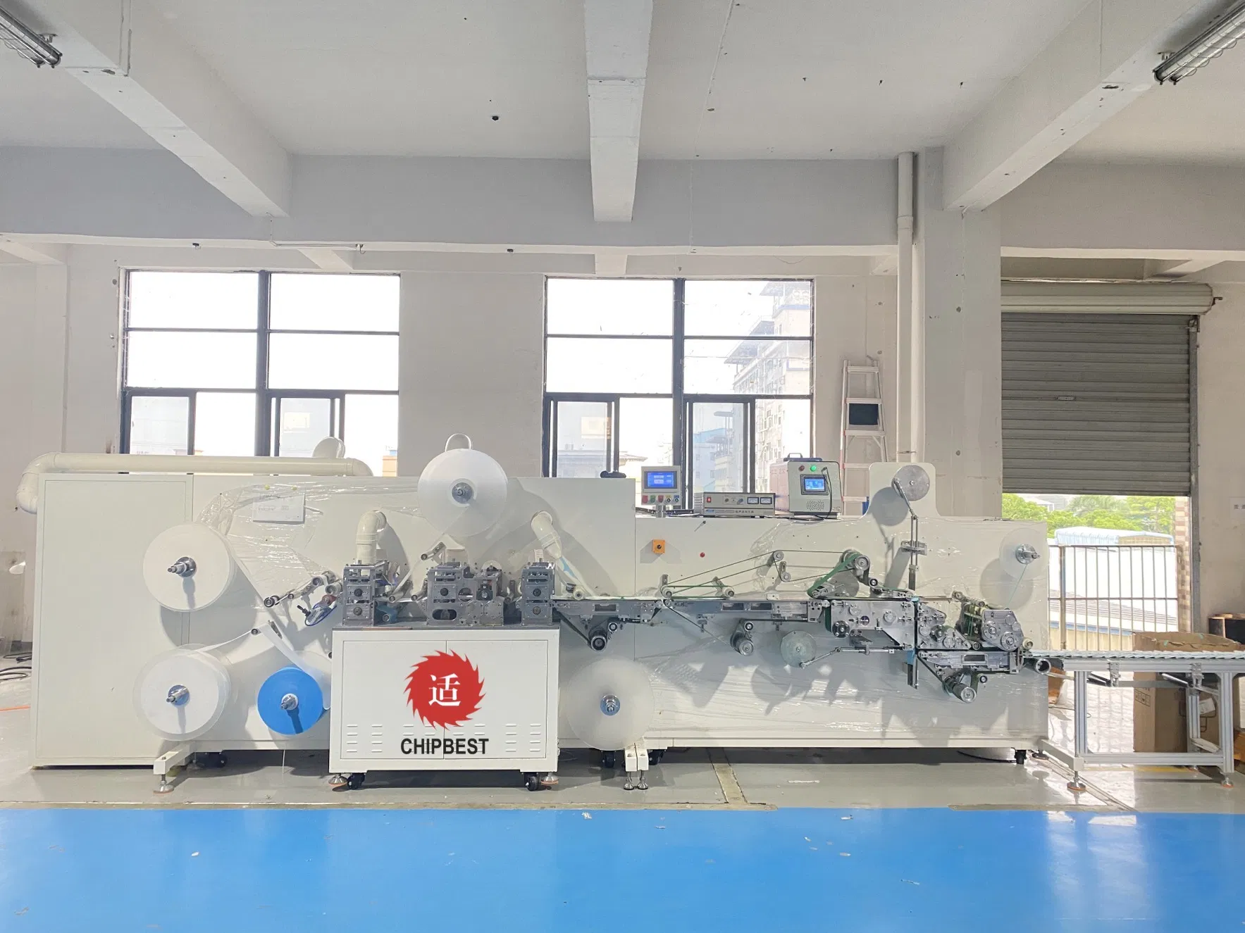 Biodegradable Sanitary Pads Making Machine Comfortable Pure Cotton Sanitary Napkin Machine