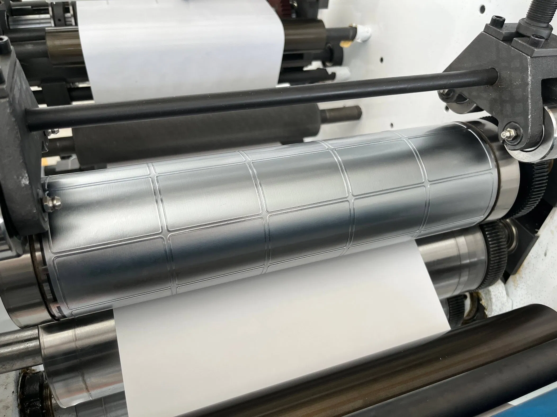 Adhesive Medical Tape Die Cutting Machine