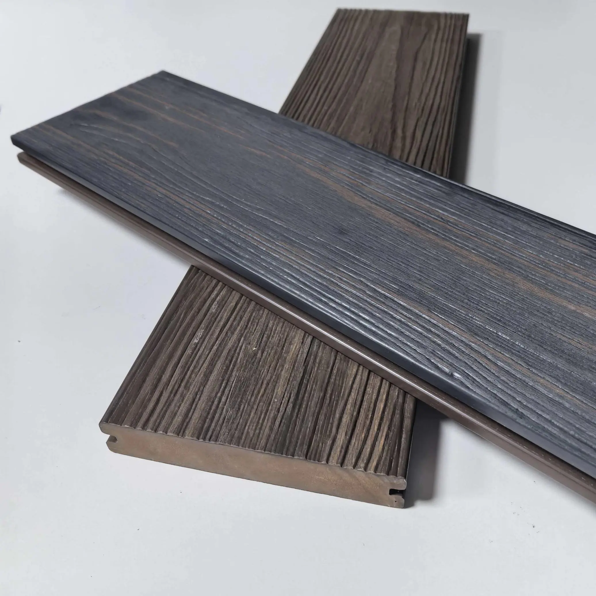 China 2026 Newest PVC+ASA Anti-slip scratch-resistant insect-proof Co-extruded Exterior Flooring Suppliers, Exporter