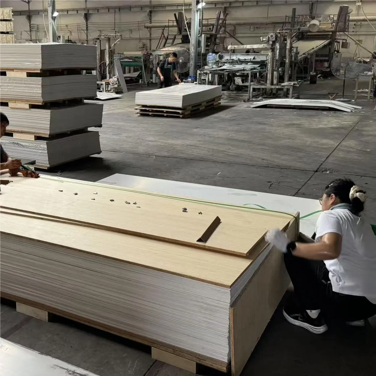 SPC board warehouse