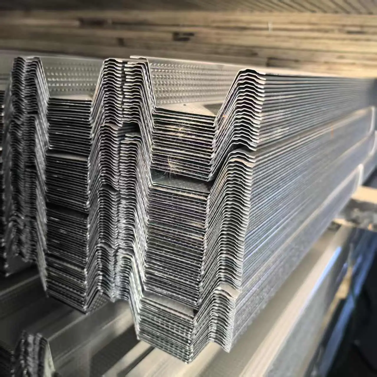 China Light steel keel - omiga furring: Galvanized anti-rust, stable structure, setting a new benchmark for building decoration support systems Suppliers, Company