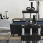 China ROUND BOTTLE LABELING MACHINE Manufacturers, Suppliers
