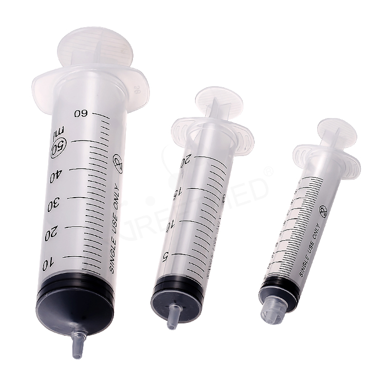 Seringa descartável com agulha Luer Lock 5 ml