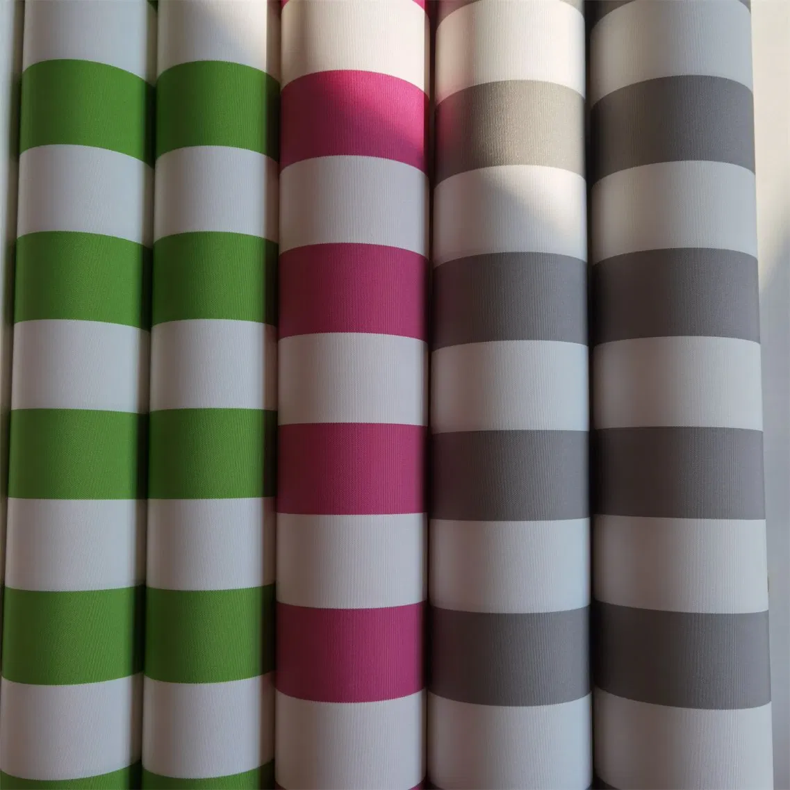 Outdoor Sun Safe Weather Resistant Retractable Awning Window Awning Vertical Awning Fabric Waterproof