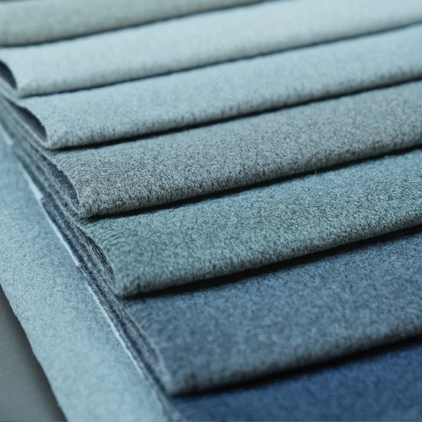 Ultrafine Polyester Fiber Velvet Upholstery Fabric, Suitable for Curtains, Sofas, and Chair Decorative Items