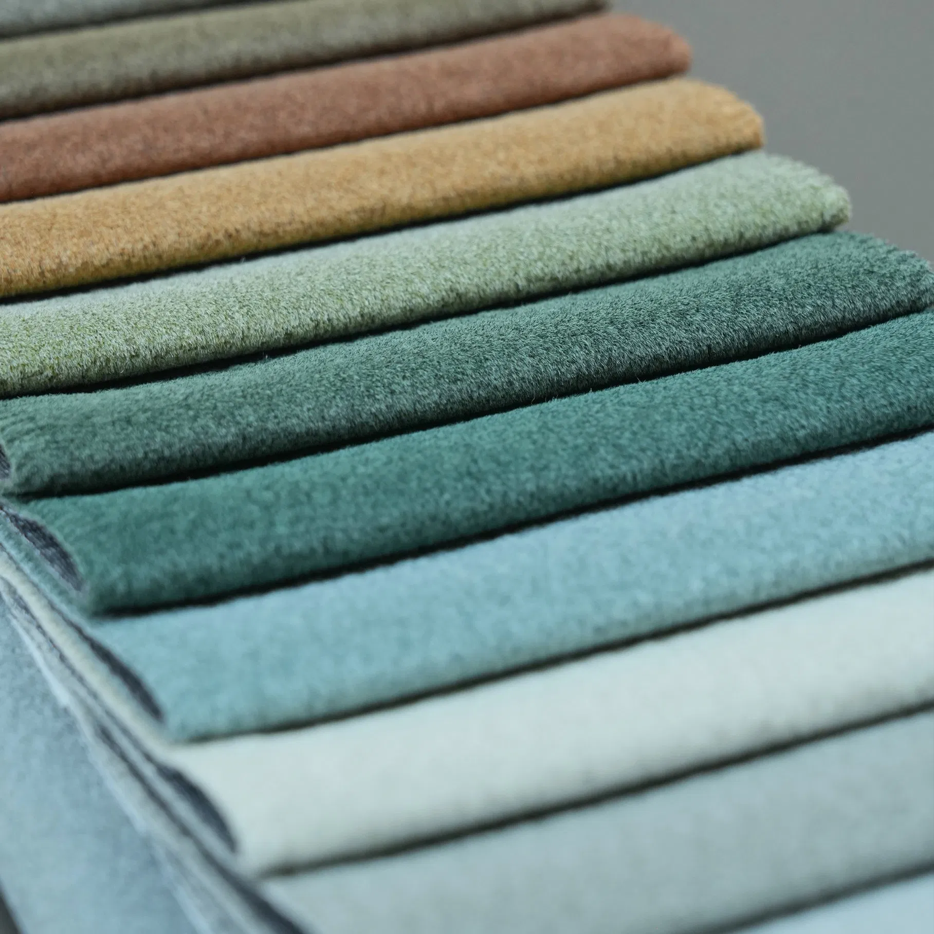 Ultrafine Polyester Fiber Velvet Upholstery Fabric, Suitable for Curtains, Sofas, and Chair Decorative Items