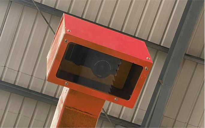 High Precision CNC Stone Cutting Machine Eco-Friendly Stone Cutting Machine with CNC Technology