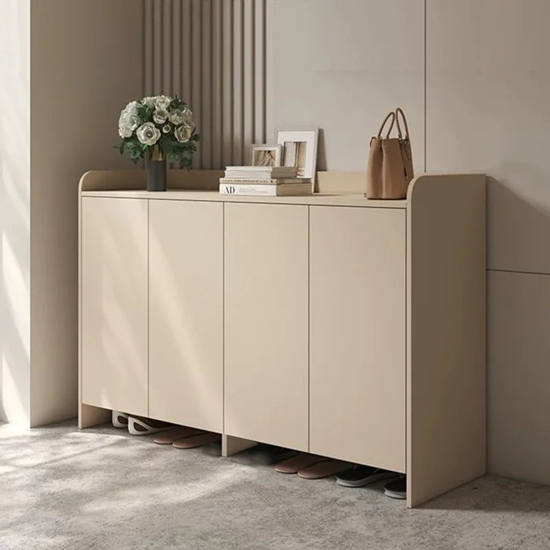Stylish Solid Wood Entryway Bench with Innovative Shoe Storage