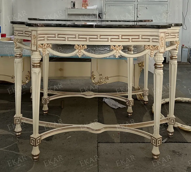 Console Table View 9