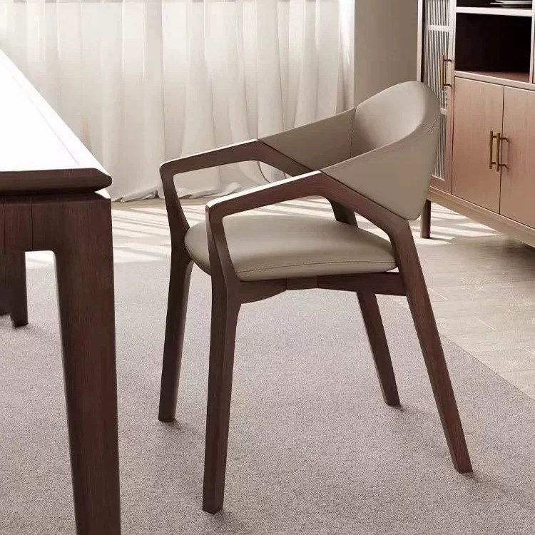Italian Design Solid Ash Wood Dining Chair With Arms Retro High-End Backrest Chair For Villa &amp; Conference Room