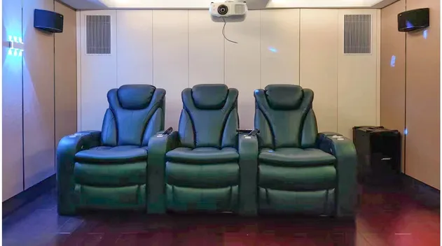 Luxury Electric Power Recliner Sofa Set for Modern Living Rooms