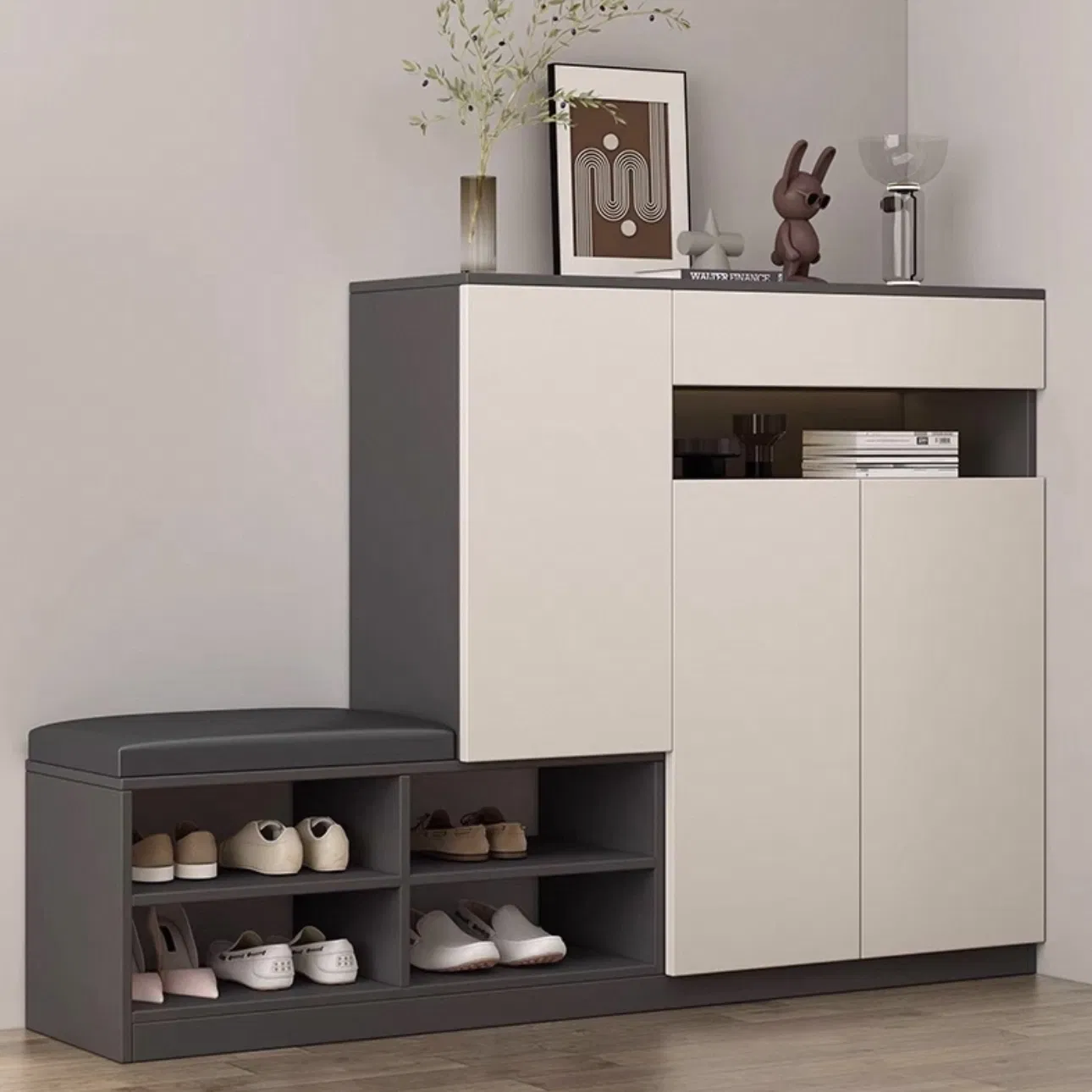 Stylish Solid Wood Entryway Bench with Innovative Shoe Storage