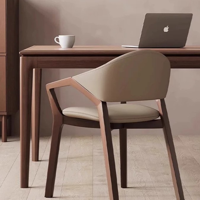 Italian Design Solid Ash Wood Dining Chair With Arms Retro High-End Backrest Chair For Villa &amp; Conference Room