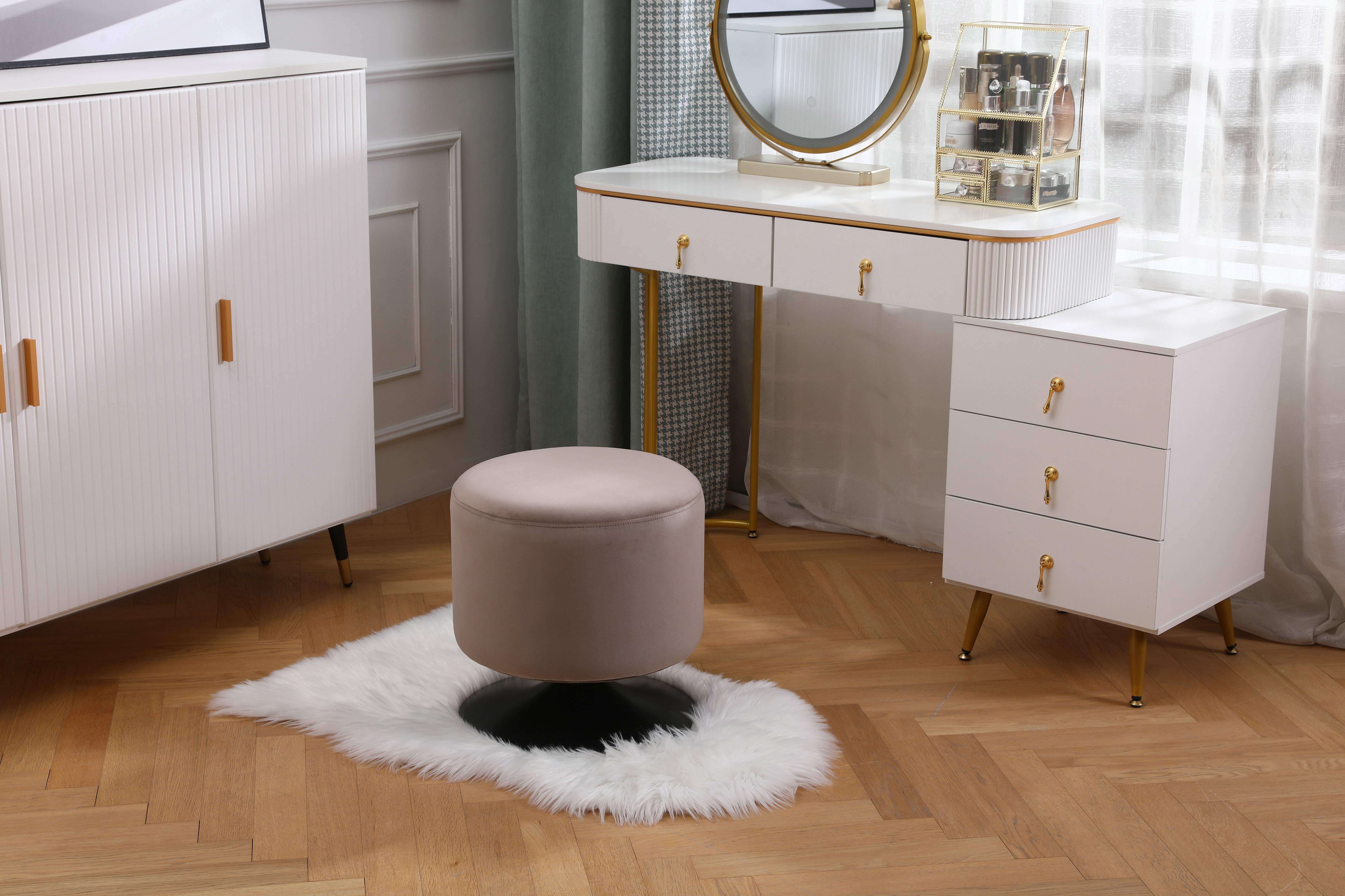 Modern round Velvet Ottoman Footstool for Home Space-Saving Living Room Shower Stool with Metal Legs Bedroom Home Furniture