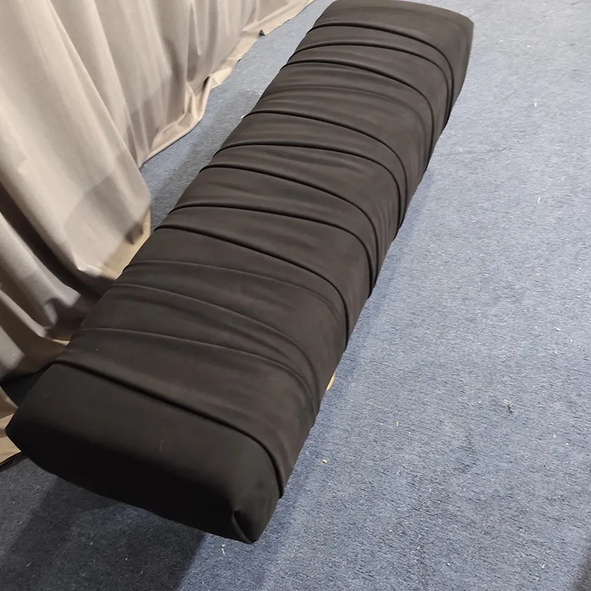 Minimalist Black Entryway Bench