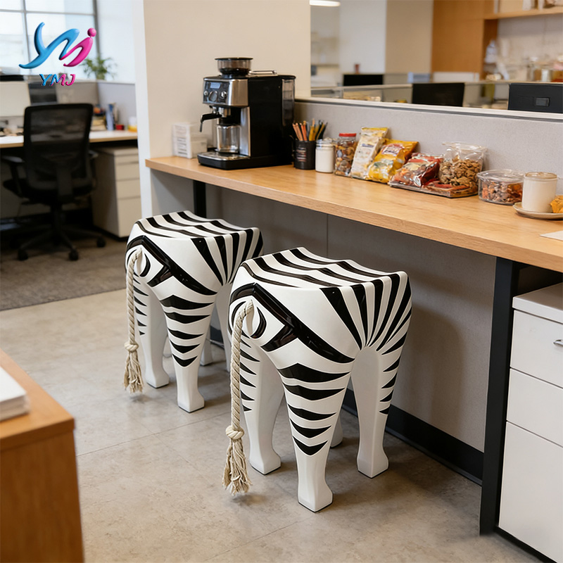 Modern Zebra Shaped Fiberglass Bar Stools-Durable &amp; Eco-Friendly Animal Design for Counter Height Dining Restaurant Outdoor Use