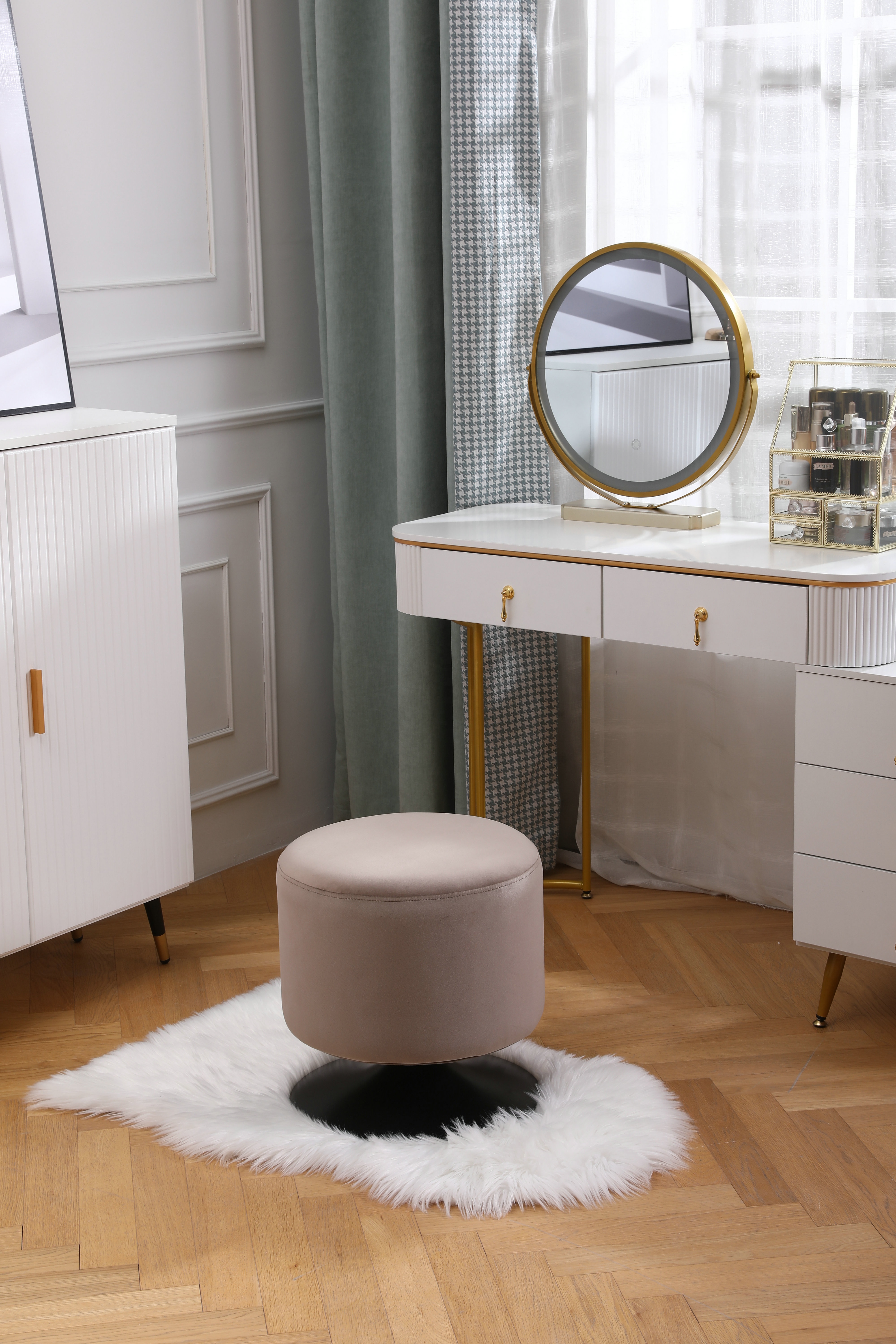 Modern round Velvet Ottoman Footstool for Home Space-Saving Living Room Shower Stool with Metal Legs Bedroom Home Furniture