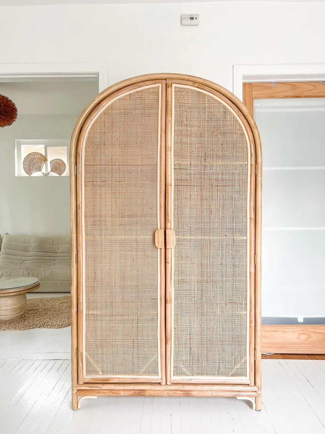 Rattan Cabinet Details