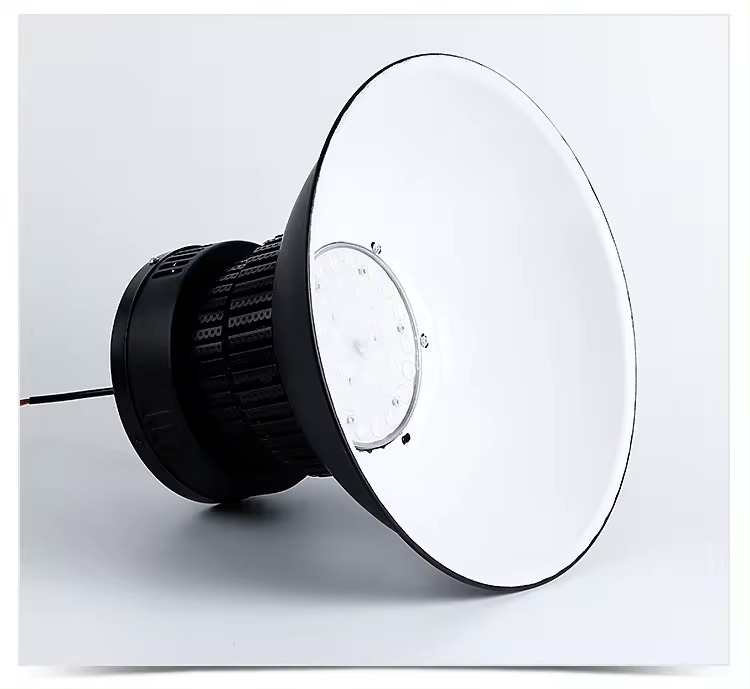 Outdoor lighting product display 4