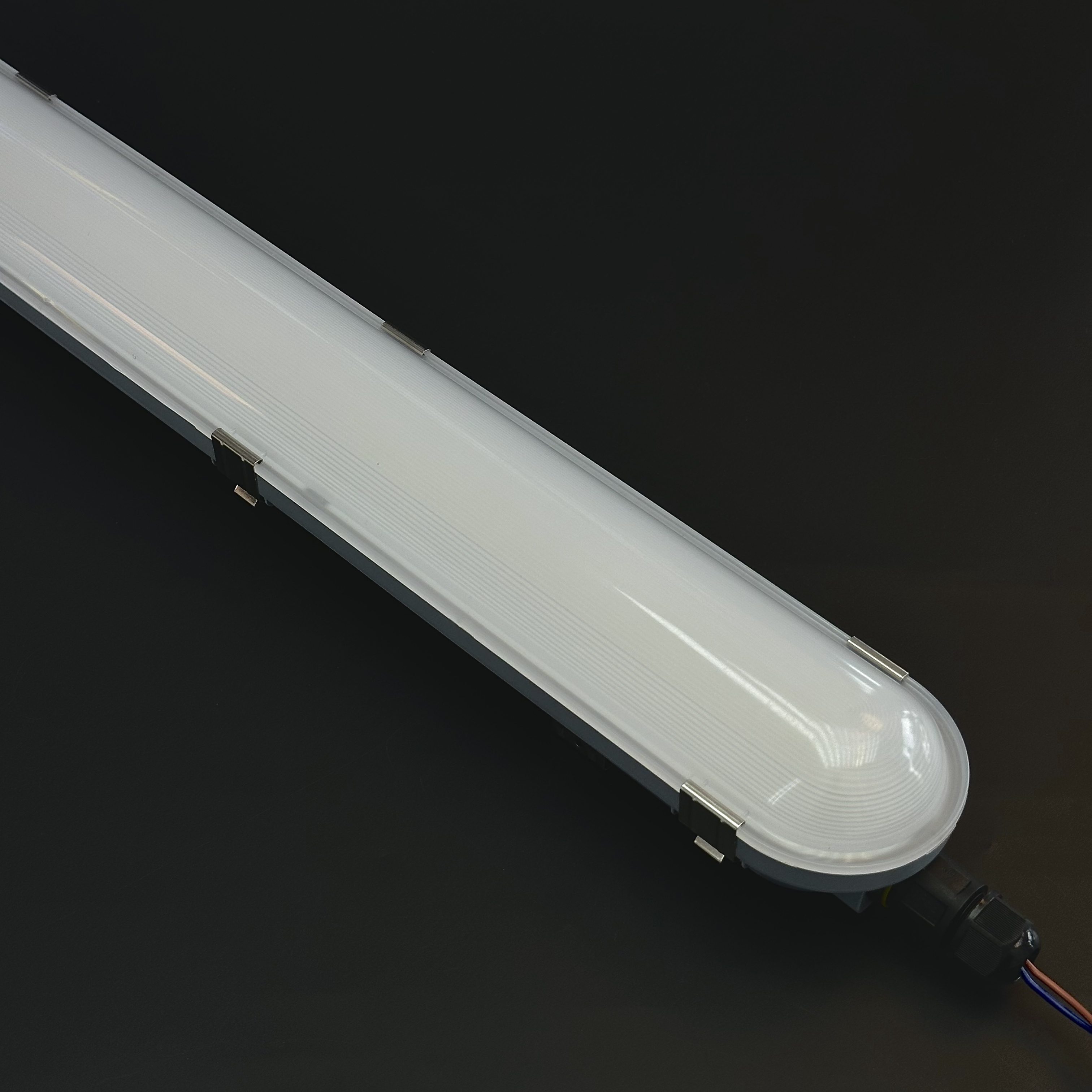 IP65 LED Tri-proof Light with for Xitanium Driver 1.2m Industrial Batten Fixture ABS+PC Supermarket 3-Year Warranty