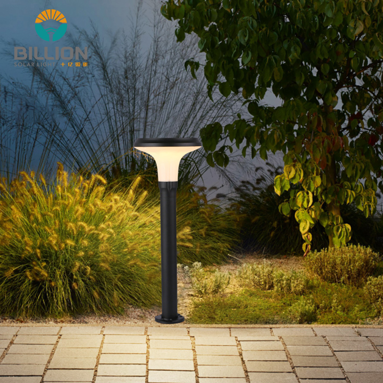 Wholesale Modern Style Solar Garden Lawn Lamp Ip65 Waterproof Outdoor Led Solar Spike Lights