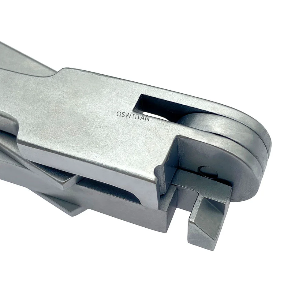 Surgical Instrument Detail 4