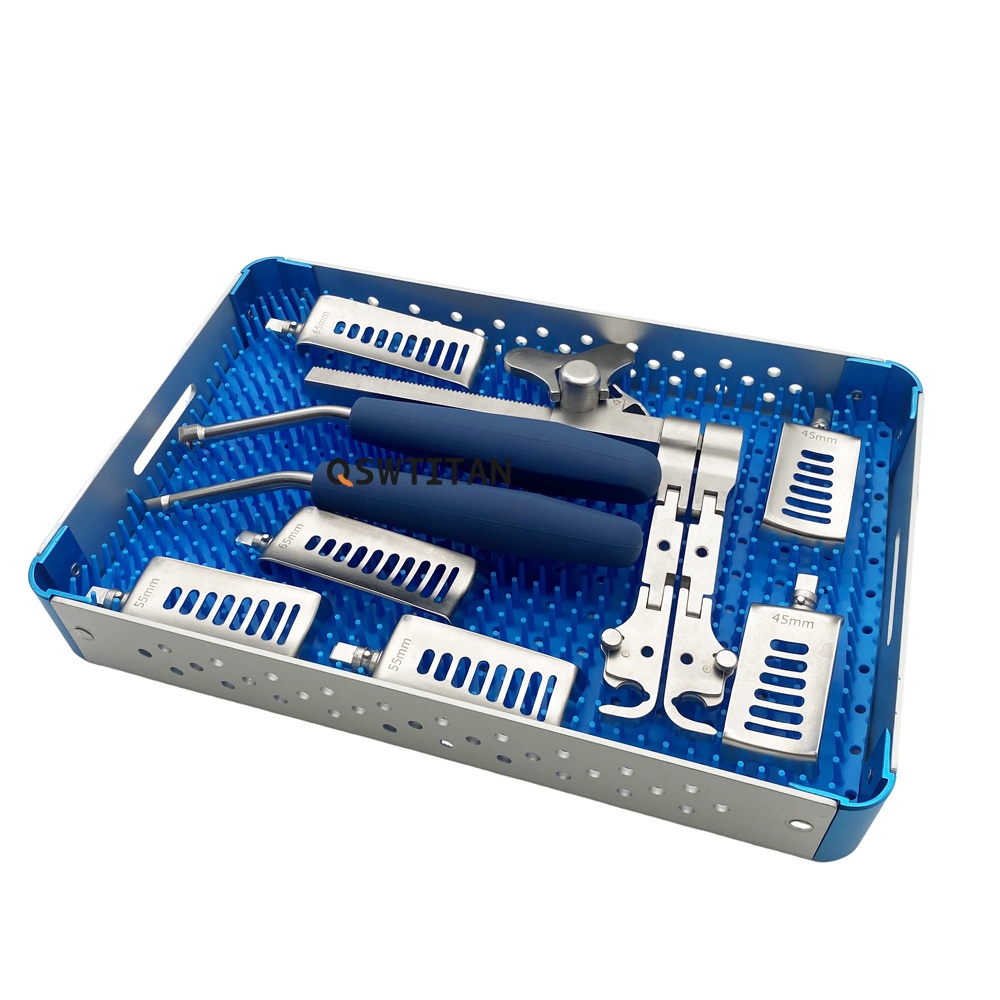 Cervical retractor set component 1