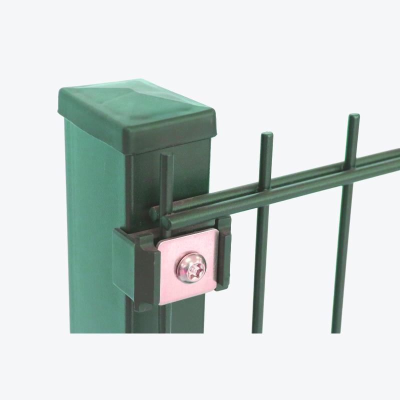 Double wire fence detail